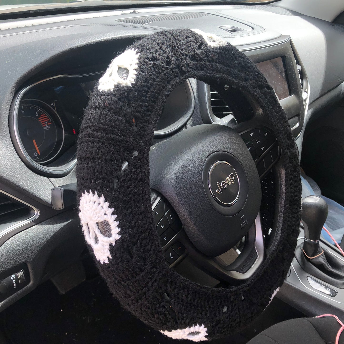 Glow-In-The-Dark Skull Steering Wheel Cover!